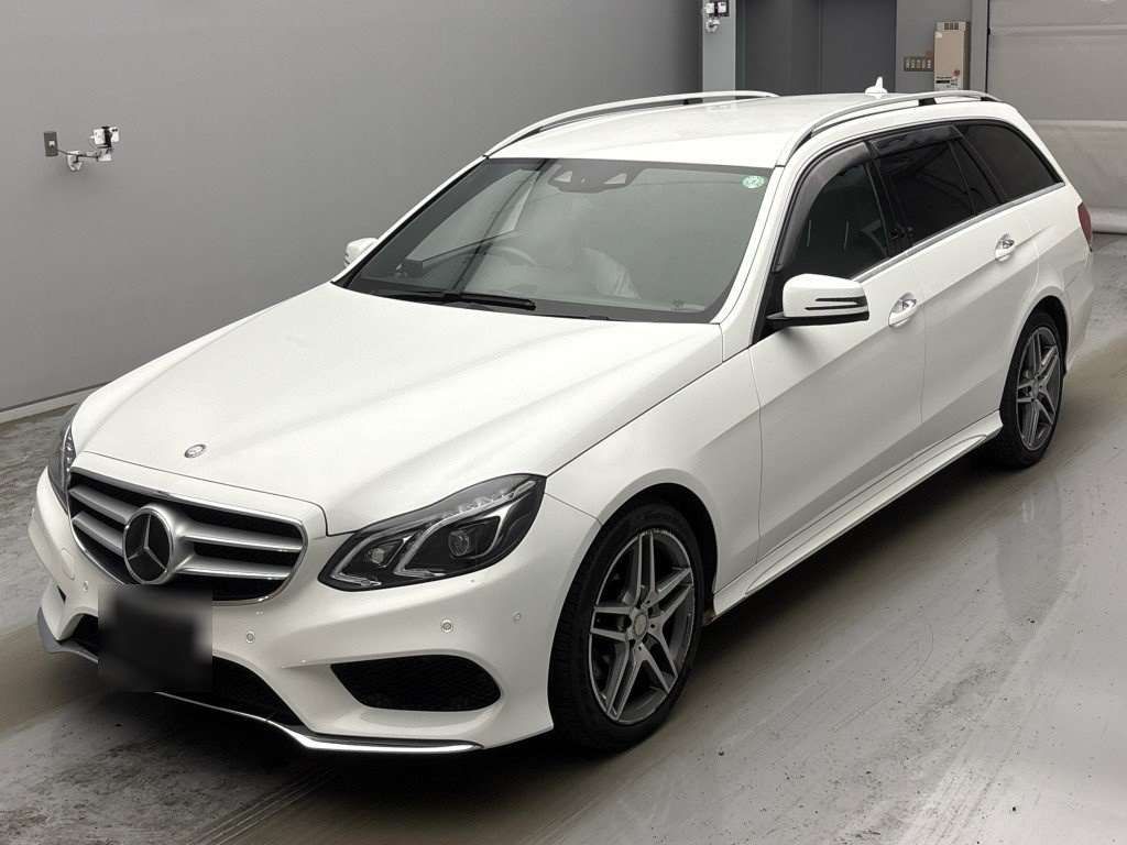 Japan Auction Vehicles 4 2015 Mercedes-Benz E-Class Station Wagon E220 BlueTEC Avant-Gal auction photo