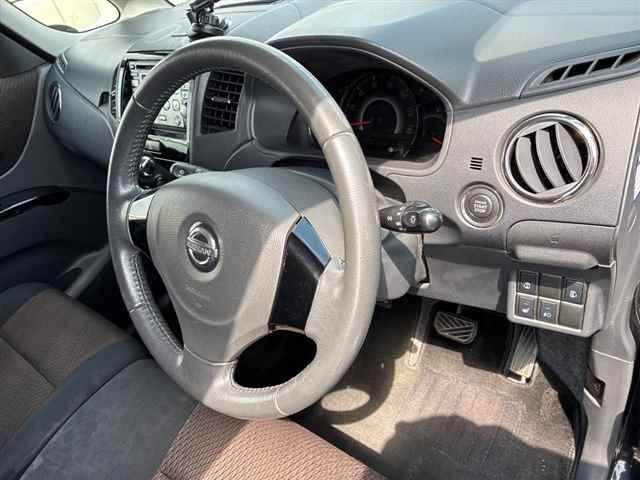 2011 Nissan Roox ハイウェイスターターボリミテッ auction photo 3