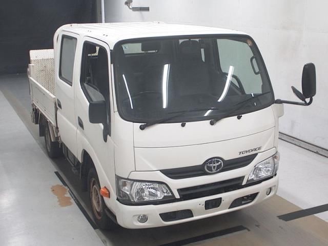 2019 Toyota Toyoace Wキャブ P/Gツキ Japan auction vehicle