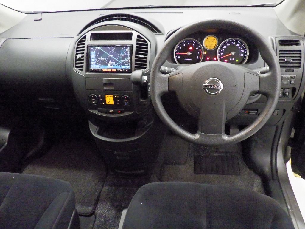 2012 Nissan ラフェスタ JoyX auction photo 3