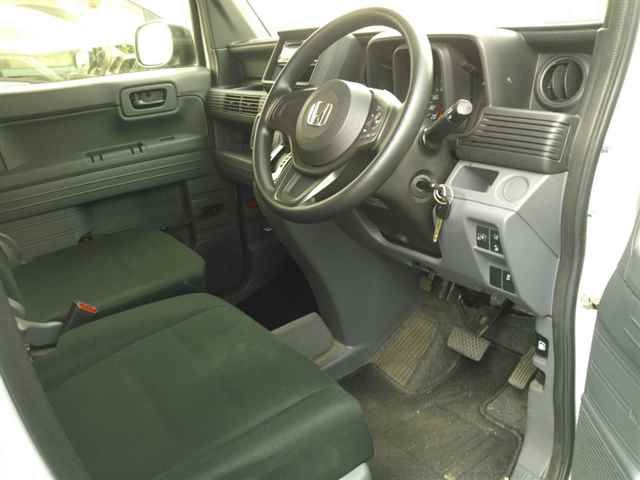 2022 Honda N-VAN G auction photo 3