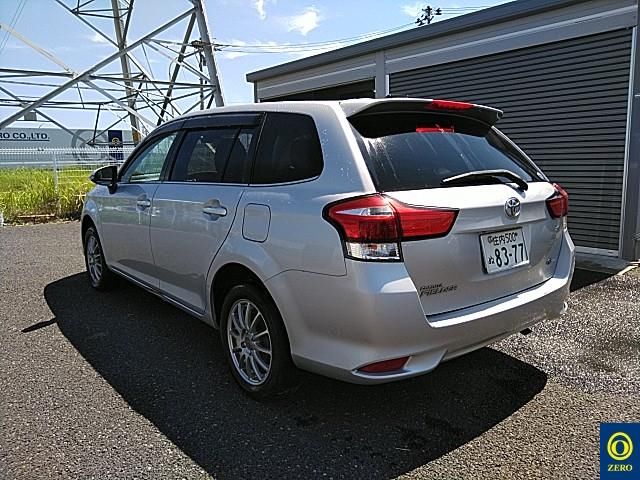 2015 Toyota Corolla Fielder 4WD auction photo 3