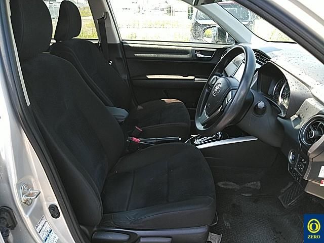 2015 Toyota Corolla Fielder 4WD auction photo 7