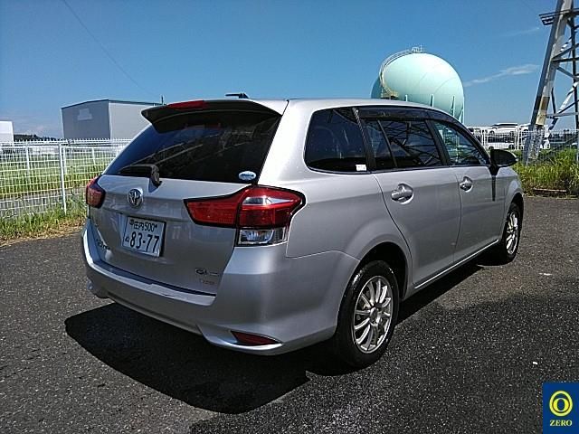 2015 Toyota Corolla Fielder 4WD auction photo 4