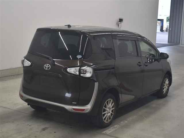 2015 Toyota Sienta G auction photo 5