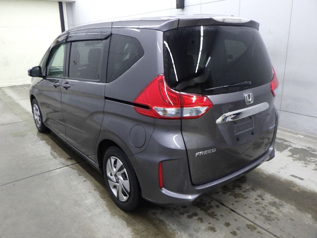 2017 Honda Freed ハイブリッドGホンダセンシング auction photo 5