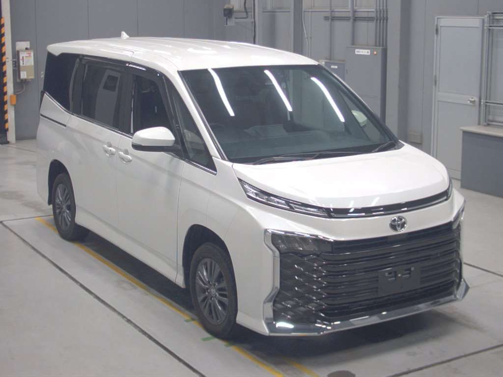 2022 Toyota Voxy S-Z 4WD auction photo 5