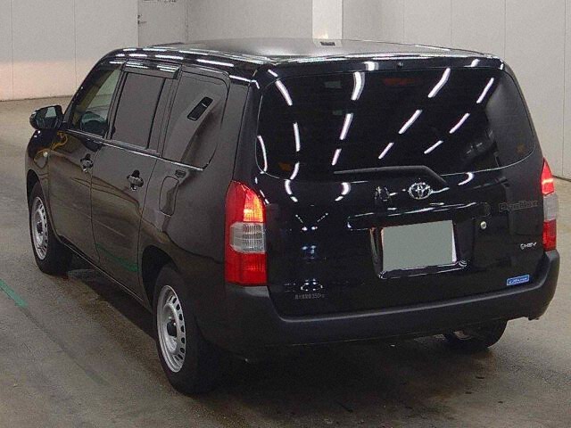 2025 Toyota Probox ハイブリッドGL auction photo 2