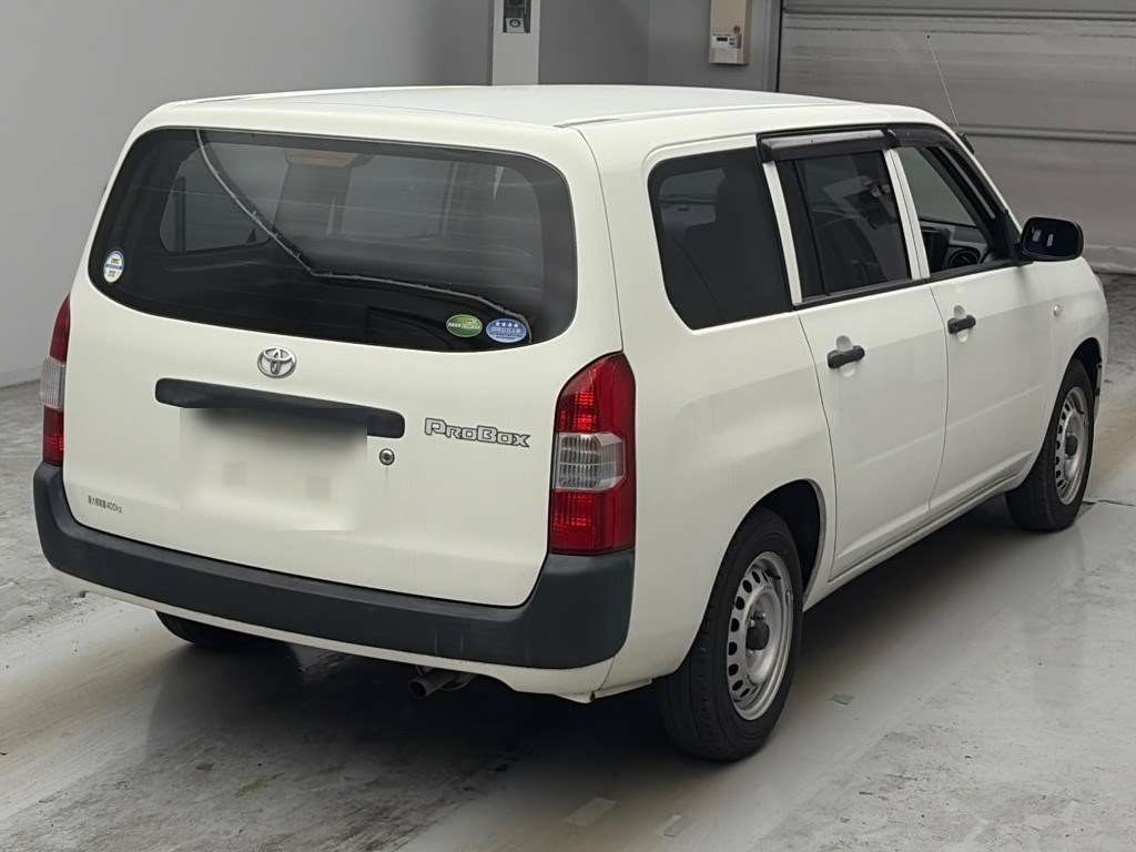 2020 Toyota Probox DX Comfort auction photo 2