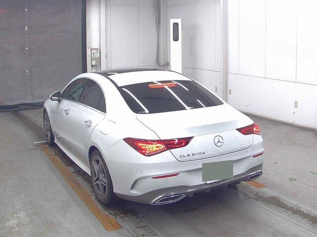 2019 Mercedes-Benz CLA-Class CLA200D AMG auction photo 2