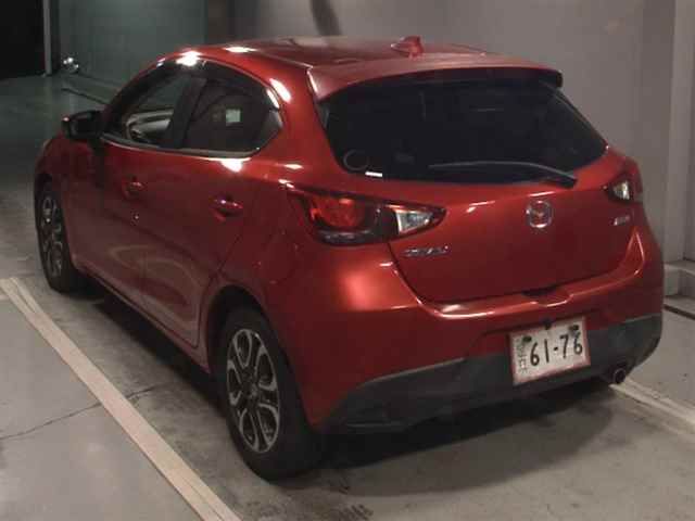 2015 Mazda Demio XD Touring auction photo 2