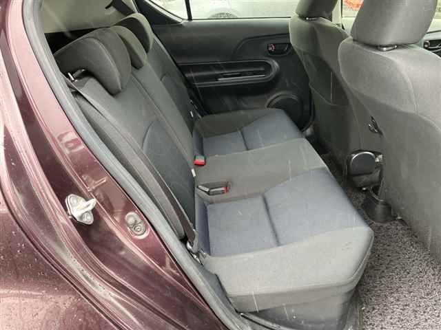 2015 Toyota Aqua S auction photo 7