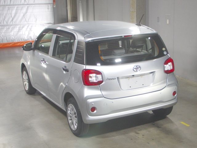 2020 Toyota Passo X S auction photo 5