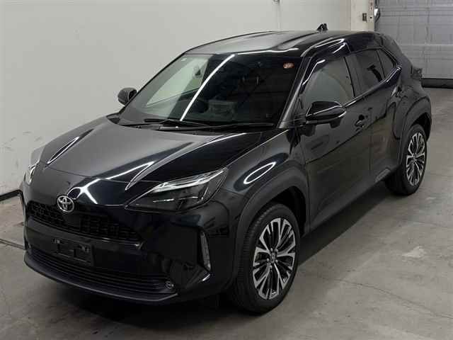 2023 Toyota Yaris Cross Z 4WD auction photo 4