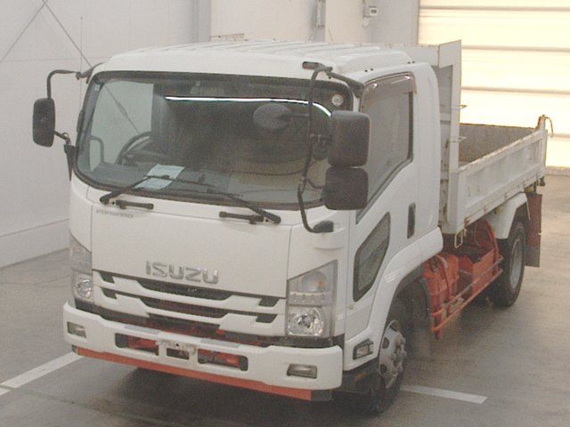 Japan Auction Vehicles 10 2016 Isuzu Forward ダンプ auction photo