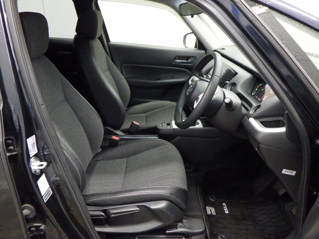 2021 Honda Fit e:HEVホーム auction photo 6