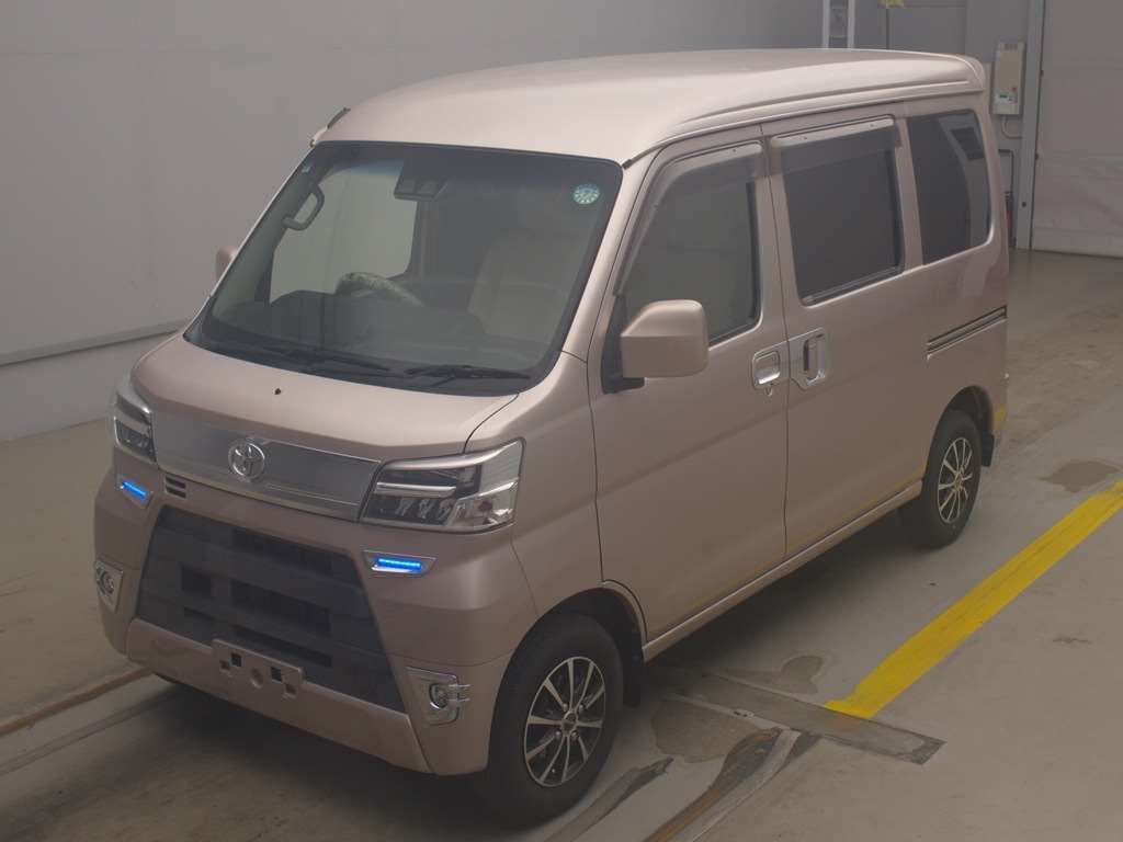 Japan Auction Vehicles 4 2020 Toyota Pixis Van クルーズターボ SA III auction photo