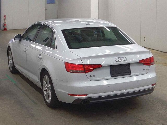 2017 Audi A4 1.4TFSIスポーツ auction photo 2