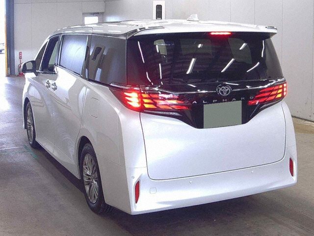 2025 Toyota Alphard Z auction photo 2
