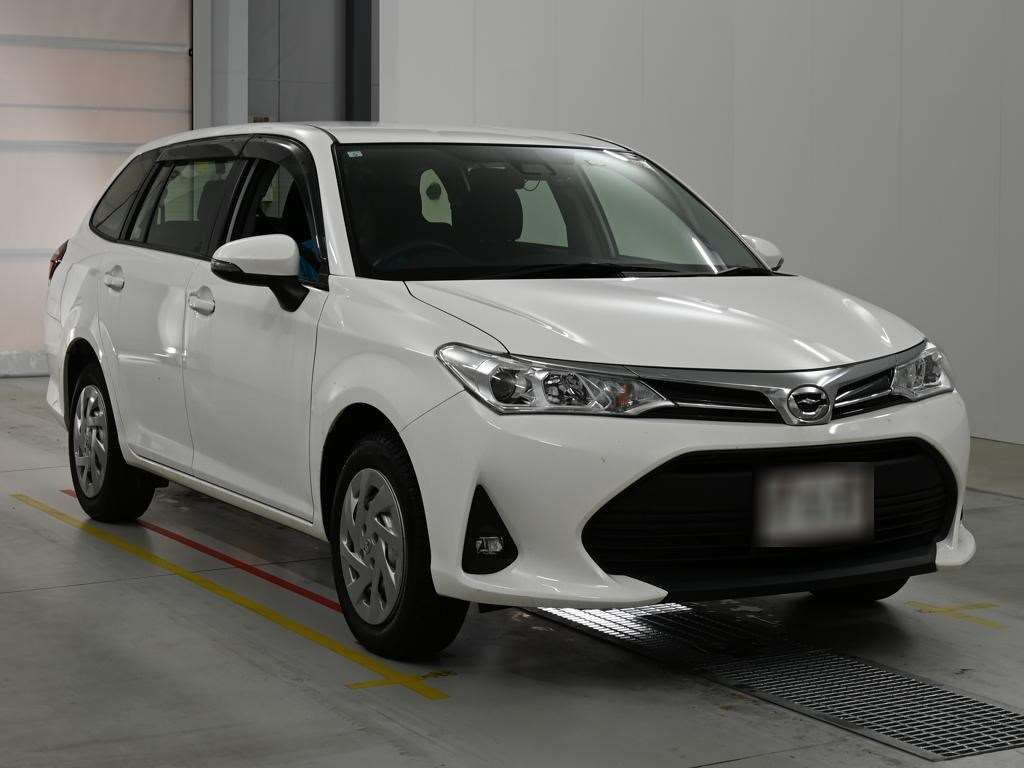 2021 Toyota Corolla Fielder EX 4WD auction photo 5