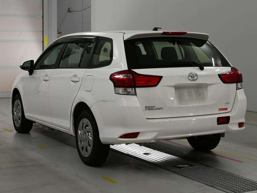 2021 Toyota Corolla Fielder EX 4WD auction photo 6