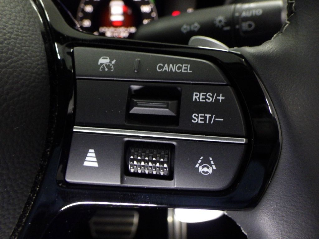2023 Honda ZR-V e:HEV Z auction photo 11