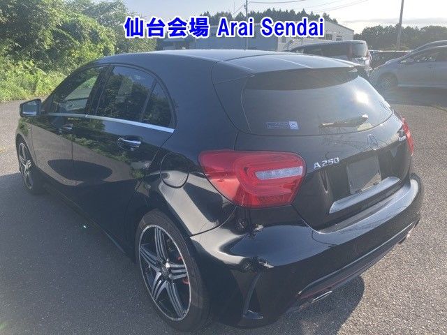 2015 Mercedes-Benz 4WD A250 シュポルト 4M レー auction photo 2