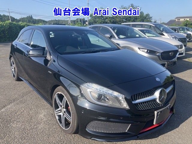 2015 Mercedes-Benz 4WD A250 4M Japan auction vehicle