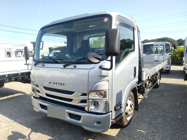2023 Isuzu Elf Seksai auction photo 4