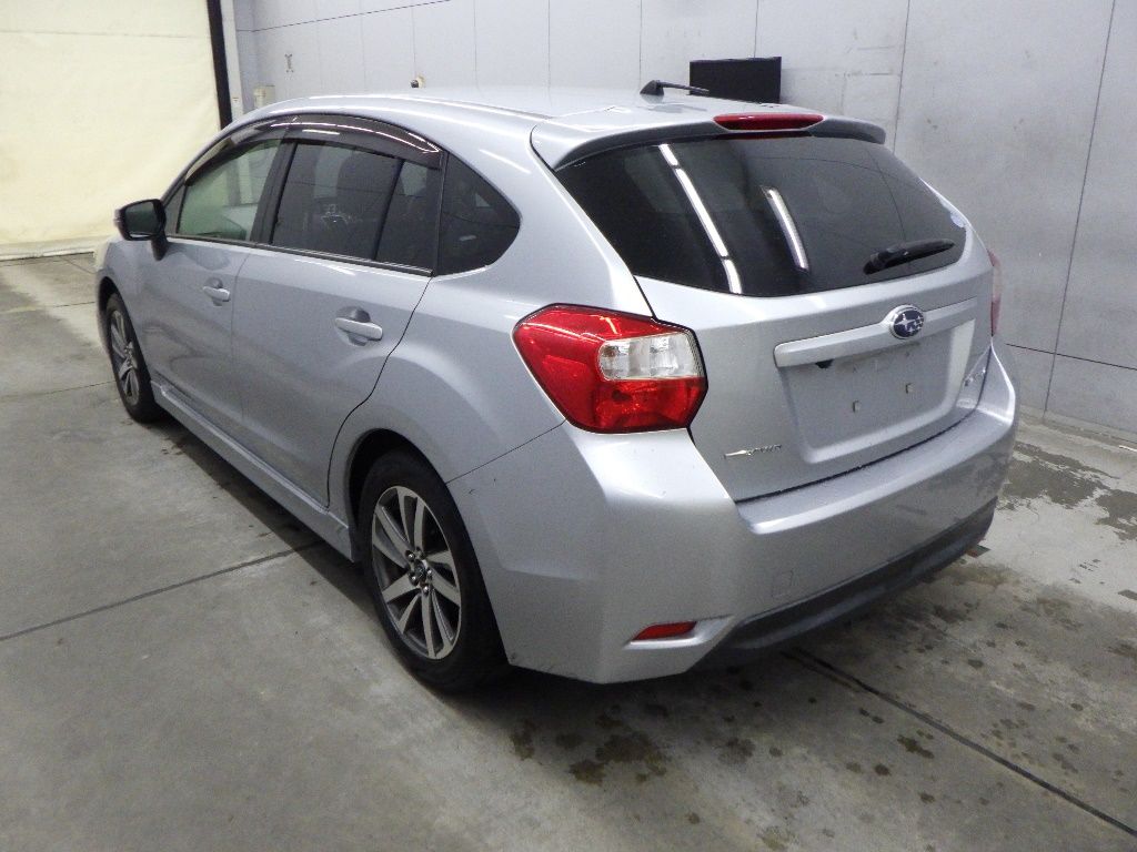 2015 Subaru インプレッサ スポーツ 4WD 1.6i-S EyeSight auction photo 5