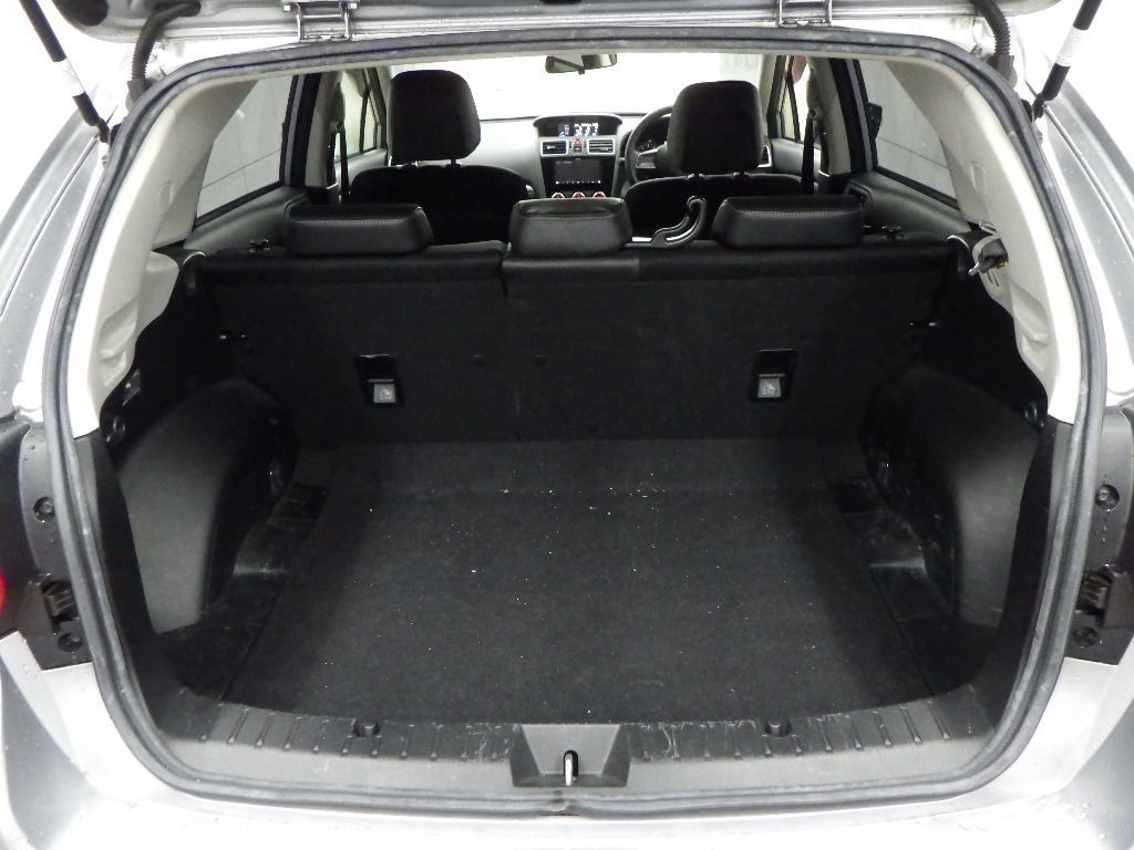 2015 Subaru インプレッサ スポーツ 4WD 1.6i-S EyeSight auction photo 11