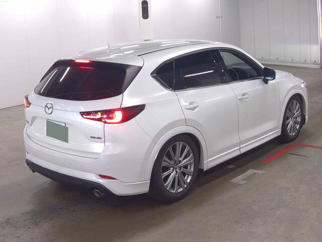 2023 Mazda CX-5 XD Exclusive Mod auction photo 5