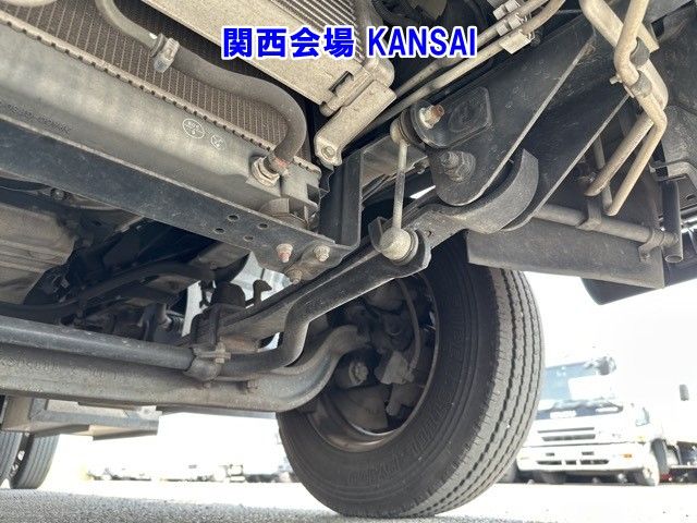 2018 Mitsubishi Fuso Canter Hira auction photo 16