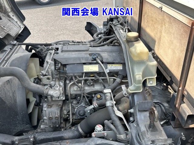 2018 Mitsubishi Fuso Canter Hira auction photo 7