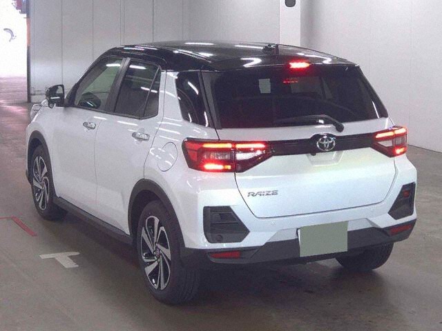 2025 Toyota Raize Z 4WD auction photo 2