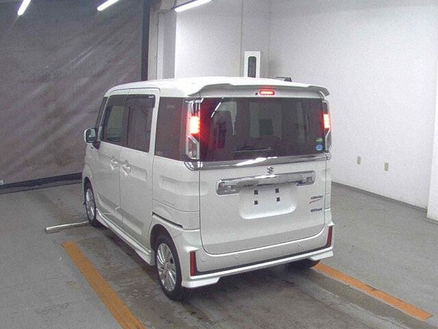 2019 Suzuki Spacia ハイブリッドGS auction photo 2