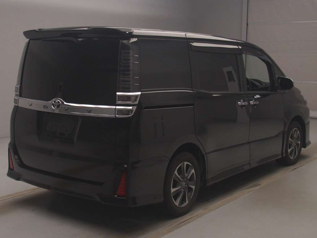 2018 Toyota Voxy ZS Kirameki auction photo 2