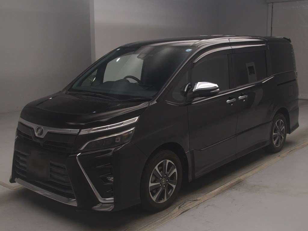 2018 Toyota Voxy ZS Kirameki Japan auction vehicle