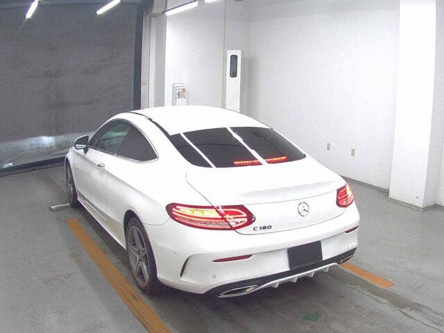 2017 Mercedes-Benz C-Class C180 Coupe Sport auction photo 2