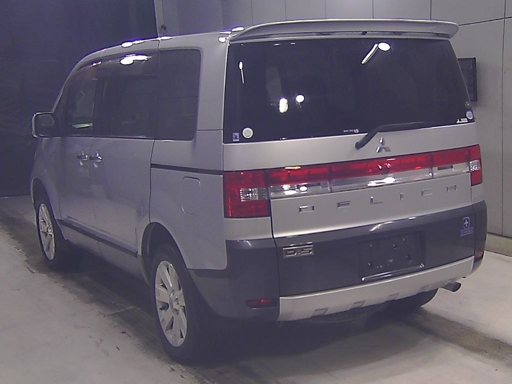 2008 Mitsubishi Delica D:5 4WD シャモニー 7人 auction photo 5