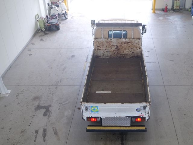 2010 Toyota Dyna ヒラ auction photo 3