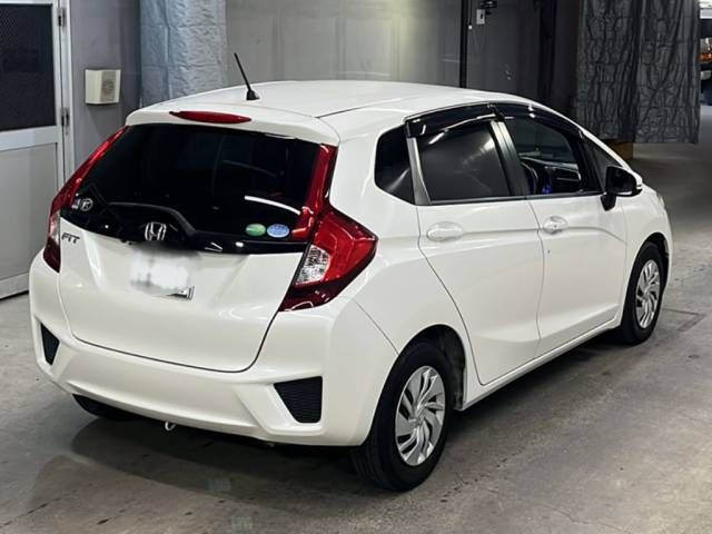 2016 Honda Fit 13G-F Package auction photo 5