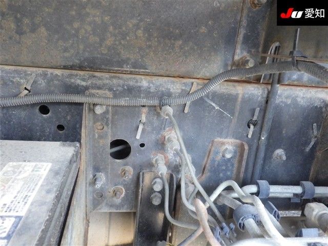 2004 Isuzu Forward ダンプ auction photo 6