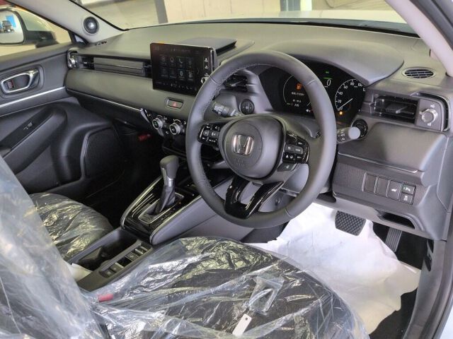 2026 Honda Vezel HV E:HEV Z auction photo 3