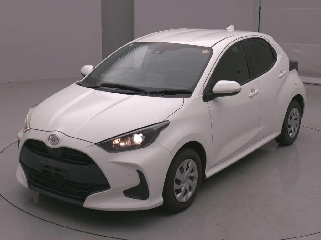 Japan Auction Vehicles 4 2021 Toyota Yaris X auction photo