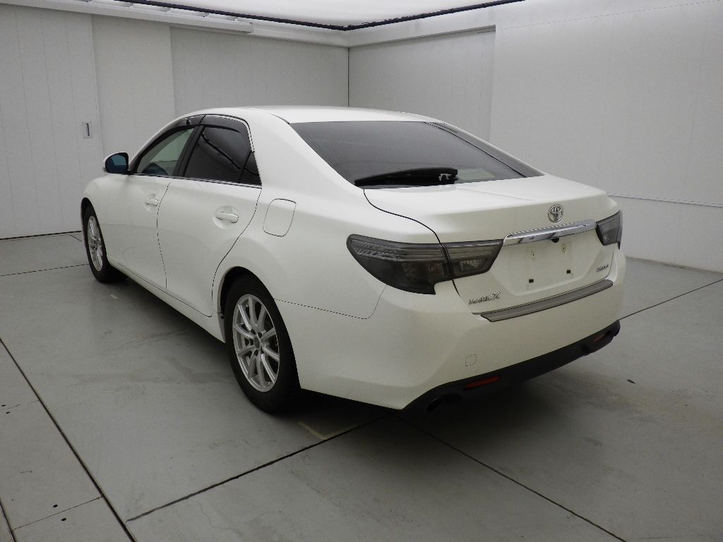 2017 Toyota Mark X 250G Four Fパッケージ auction photo 5