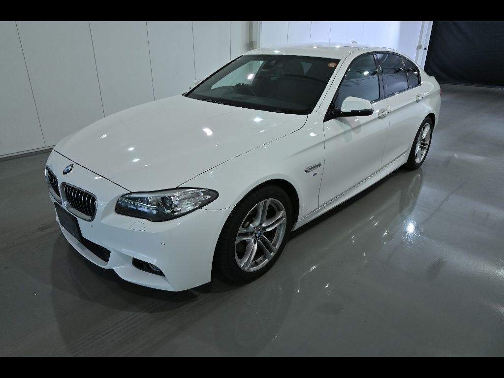 2014 BMW 5 Series 523i M Sport auction photo 4