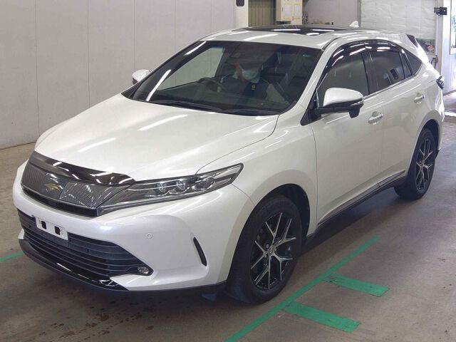 2019 Toyota Harrier Premier Style Noir auction photo 4