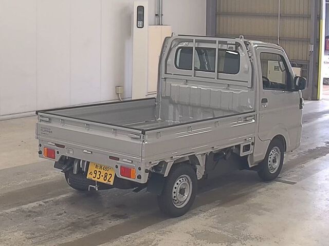 2026 Nissan クリッパートラック DX Nouhan 4WD auction photo 5