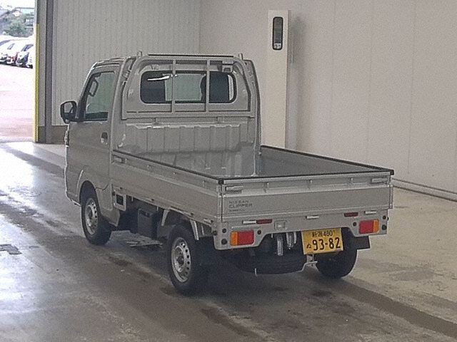 2026 Nissan クリッパートラック DX Nouhan 4WD auction photo 2